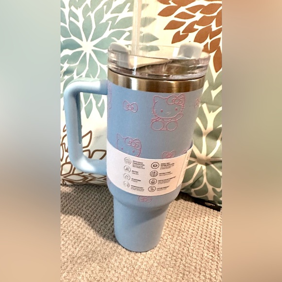 Stanley Blue Hello Kitty Tumbler - Picture 2 of 4